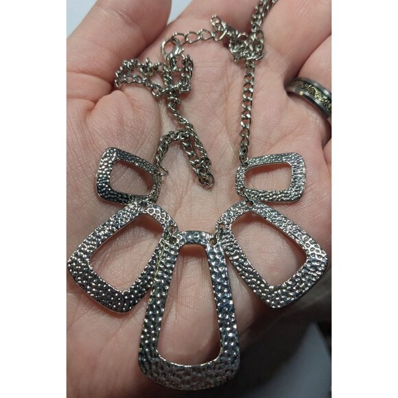 Modern Open Graduated Rectangle Silver Tone Hammered Necklace - Picture 3 of 5